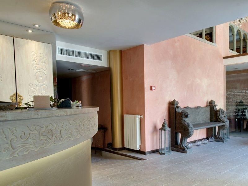 Hotel Palacio Del Obispo Graus Dış mekan fotoğraf