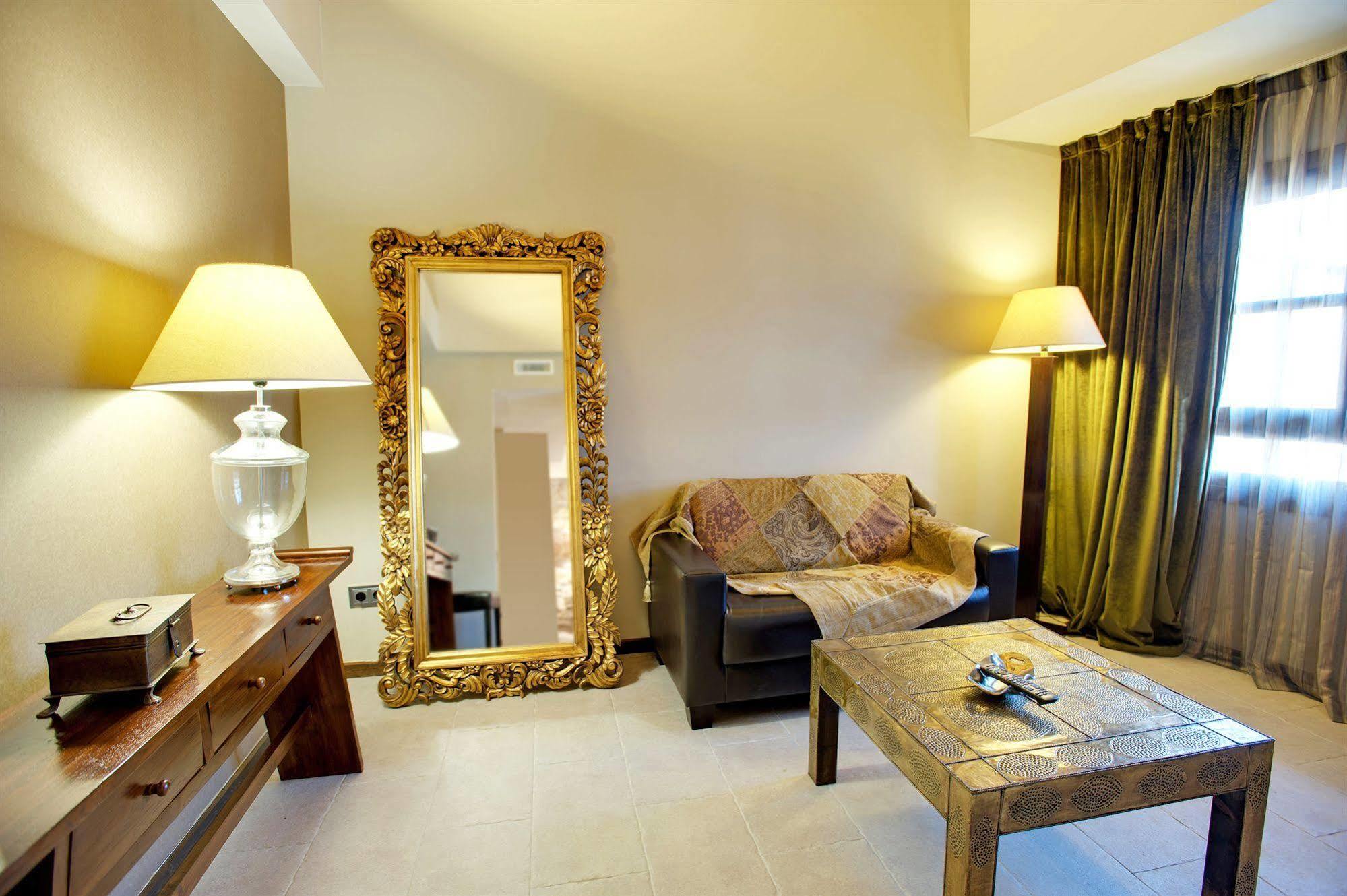 Hotel Palacio Del Obispo Graus Dış mekan fotoğraf